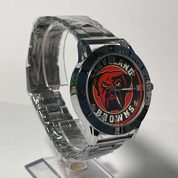 Cleveland Brown NFL Team Logo Men's Stainless-Steel Silver Watch NEW - Picture 4 of 5